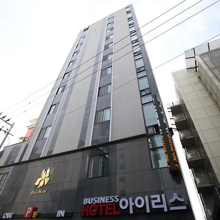Iris Hotel Seosan Extérieur photo